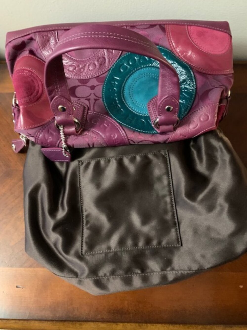 Like New Coach bag - Picture 6 of 7